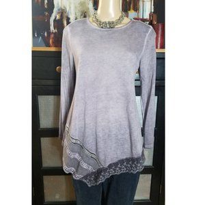 NWOT GORGEOUS SILVER BEADED PURPLE LACE TUNIC